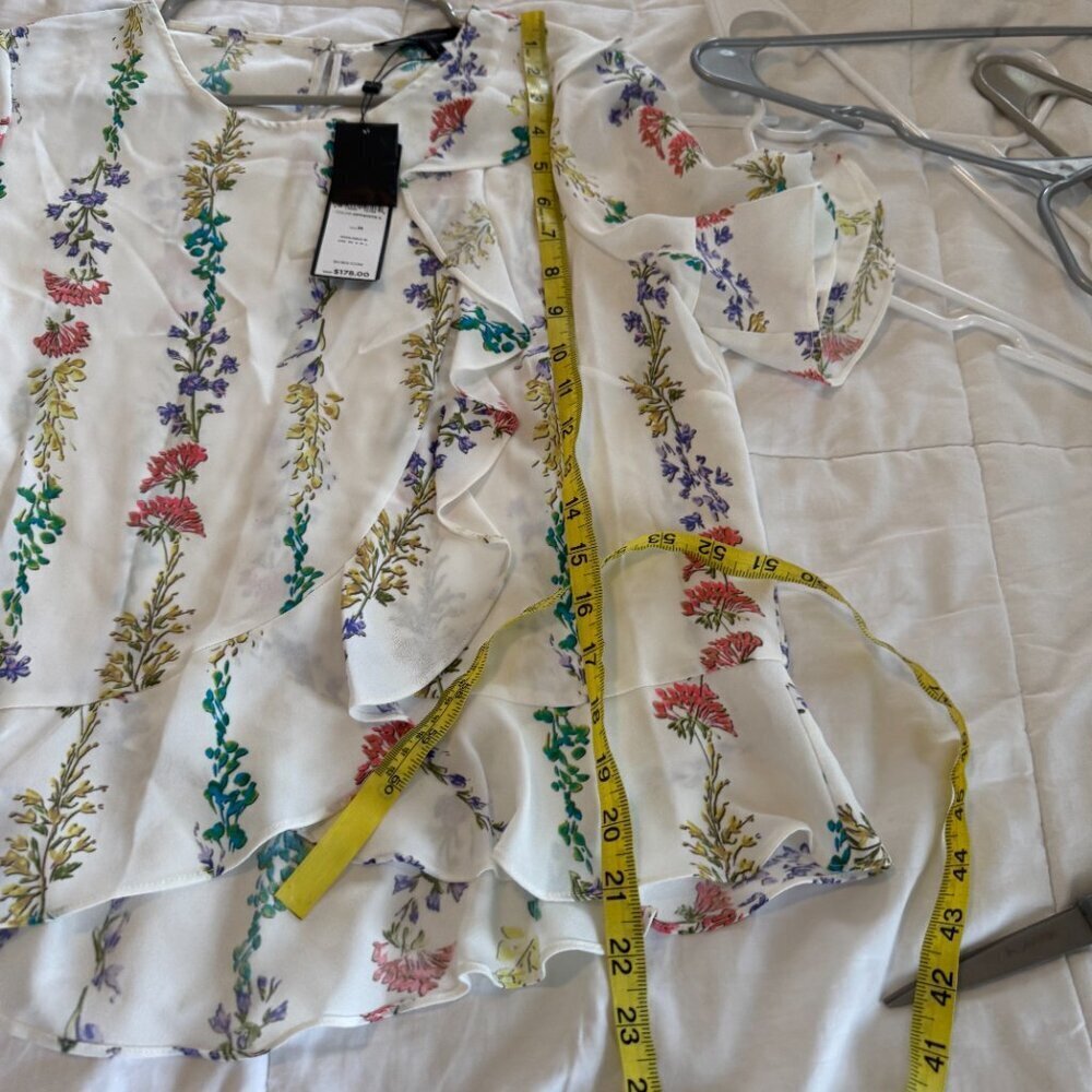 BCBGMaxAzria Floral Ruffle Top - Picture 6 of 10